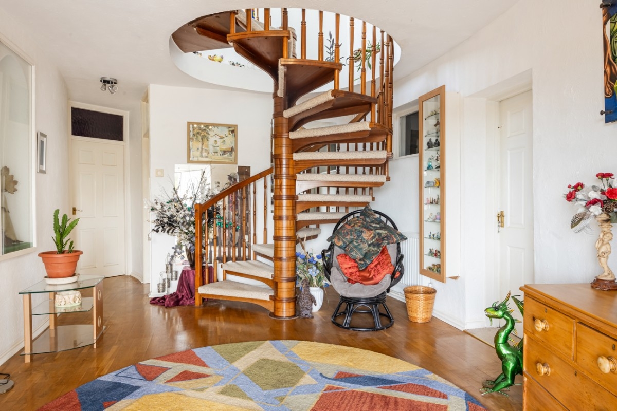 Middle Warberry Road Property for Sale in Torquay John Couch The Estate Agent offering Quality